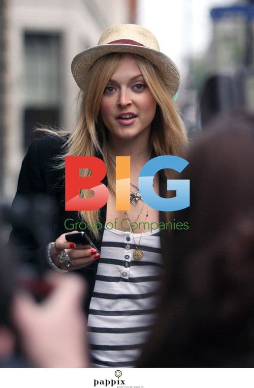 Fearne Cotton Leaving Radio One Studio