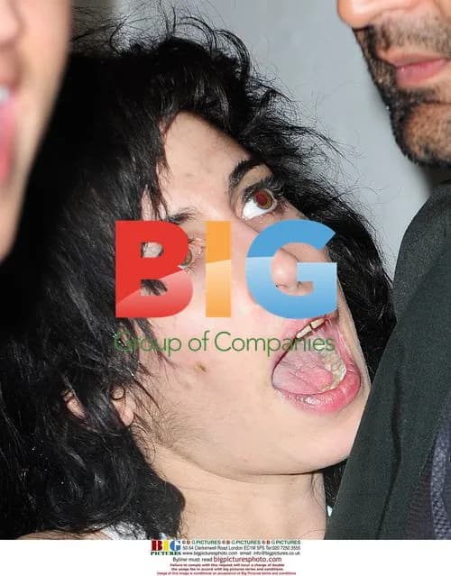 Amy Winehouse Partying in Camden
