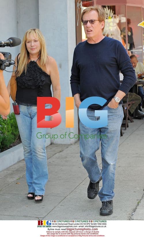 James Woods Lunches and Greets Fans