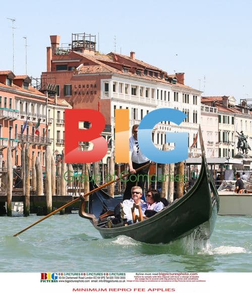 Golfer Colin Montgomerie and Wife on Honeymoon in Venice