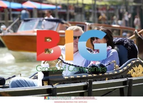 Colin Montgomerie and Wife Enjoy Gondola Ride in Venice
