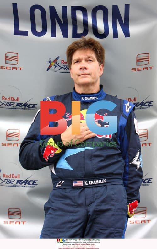 Kirby Chambliss Wins London Red Bull Air Race