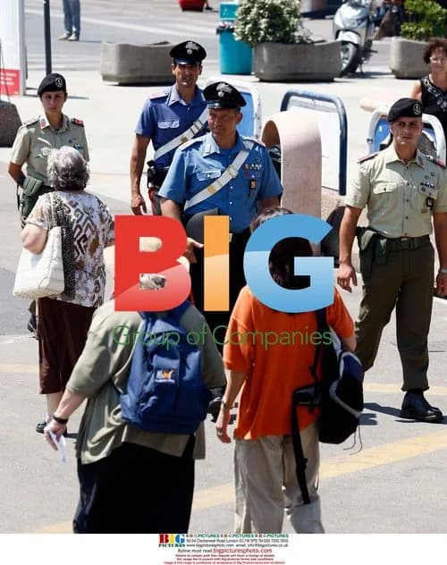 Italian PM Berlusconi Sends Troops to Naples