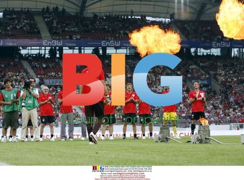 Jens Lehmann Pre-Match Pyrotechnics