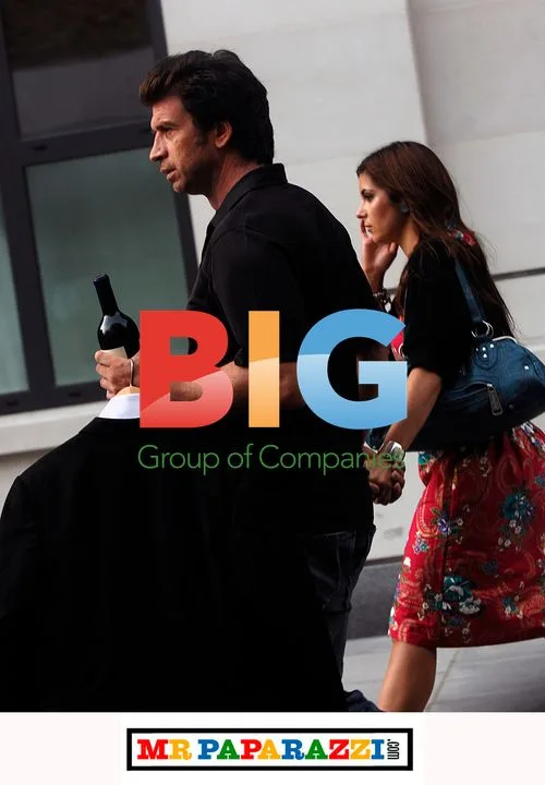 Nick Knowles out with girlfriend in London