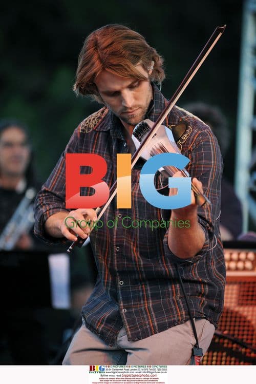 Jesse Spencer at Netflix LIVE concert