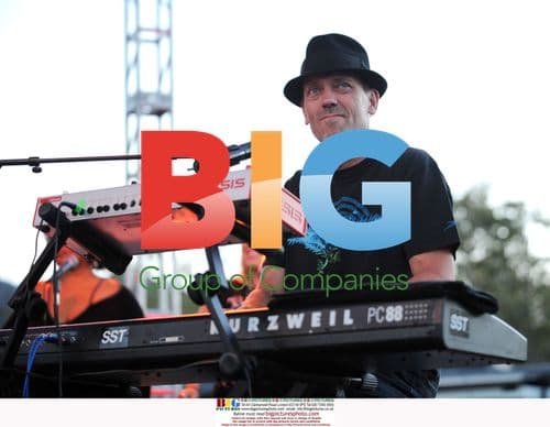 Hugh Laurie at Netflix LIVE Concert