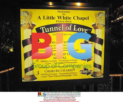 Celeb Couples Marry at Vegas Chapel