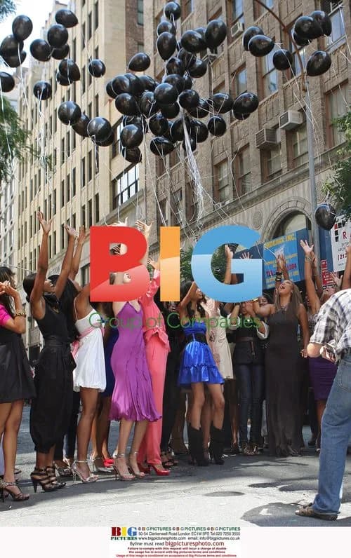 Tyra Banks Celebrates Italian Vogue's "Black Issue"