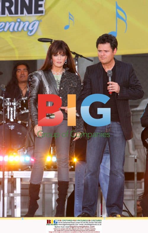 Osmonds Perform Free Concert in Bryant Park