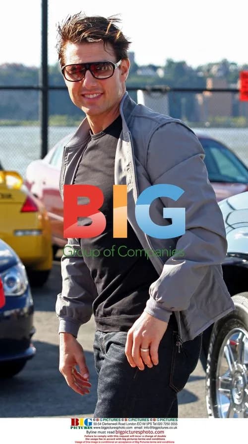 Tom Cruise Leaving Manhattan