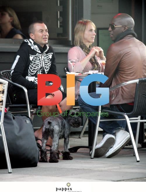 Julian MacDonald enjoys lunch in North London