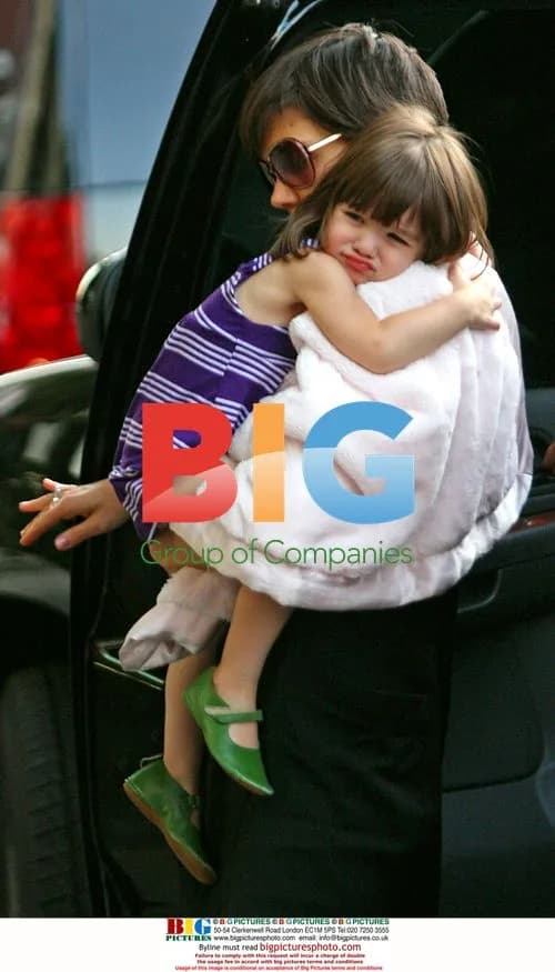 Katie Holmes and Suri out in NYC