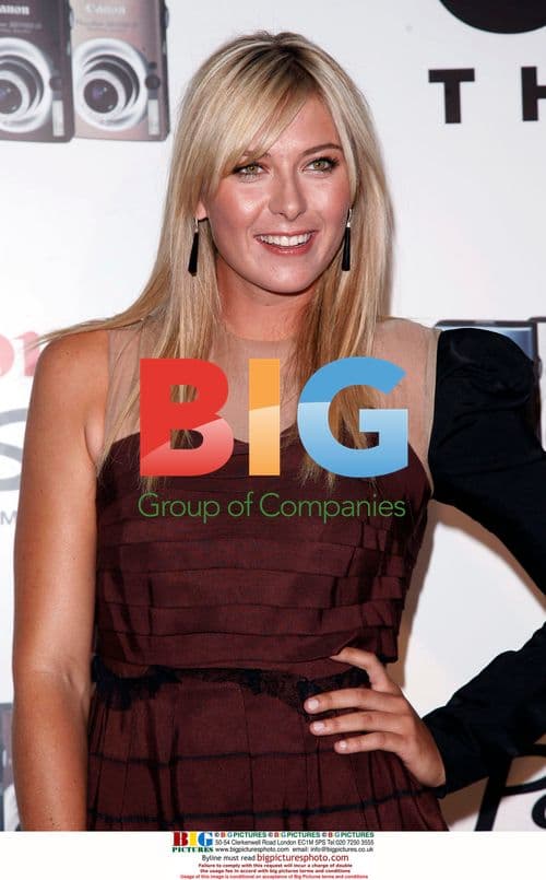 Maria Sharapova Unveils Diamond Camera