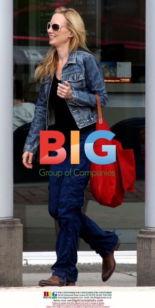 Anne Heche Visits Doctor in Vancouver