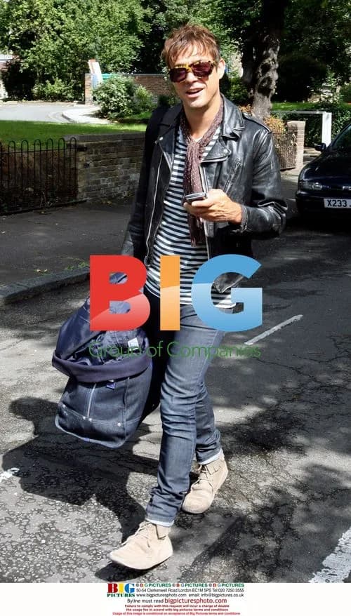 Guitarist Jamie Hince Leaving Kate Moss's House