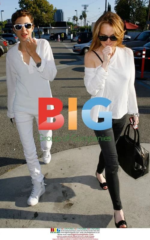 Lindsay Lohan and Samantha Ronson Shopping