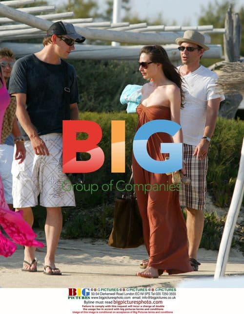 Claire Forlani enjoys day at Club 55 in St Tropez