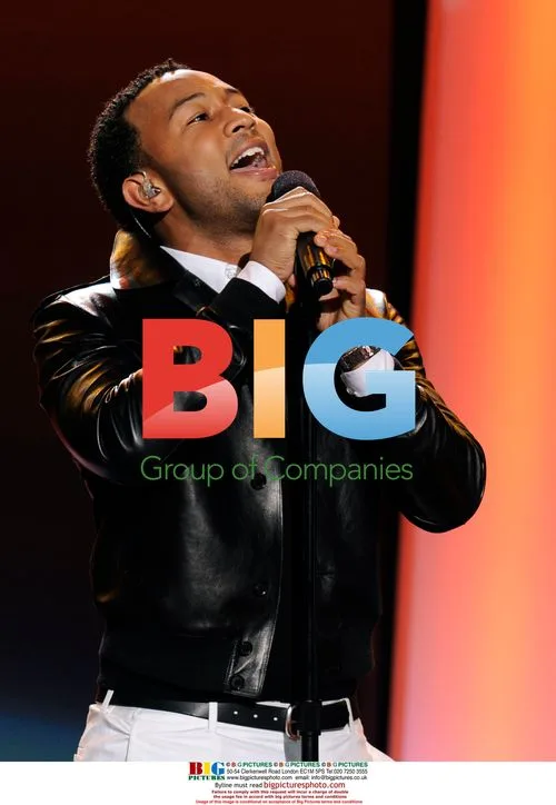 John Legend Performs at DNC 2008