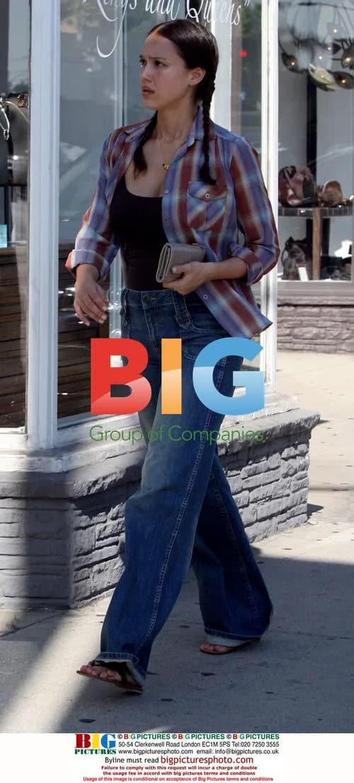 Jessica Alba grabs coffee and sweets in LA
