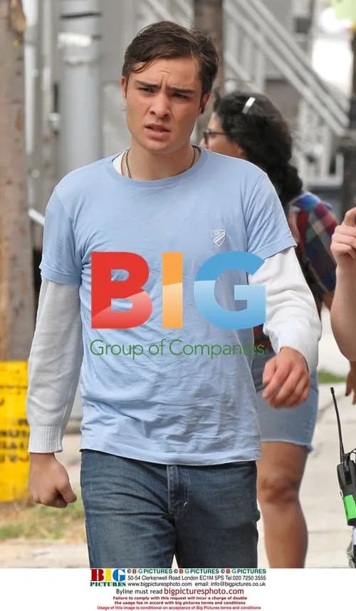 Ed Westwick films "Gossip Girl" scene