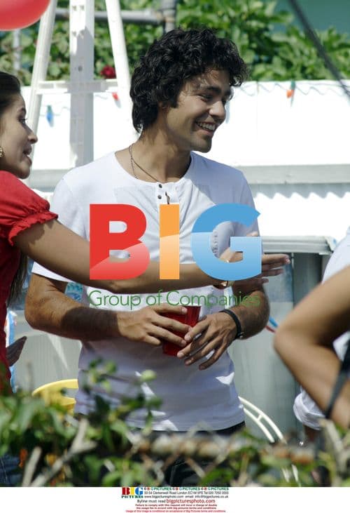 Adrian Grenier filming 'Entourage' in NY