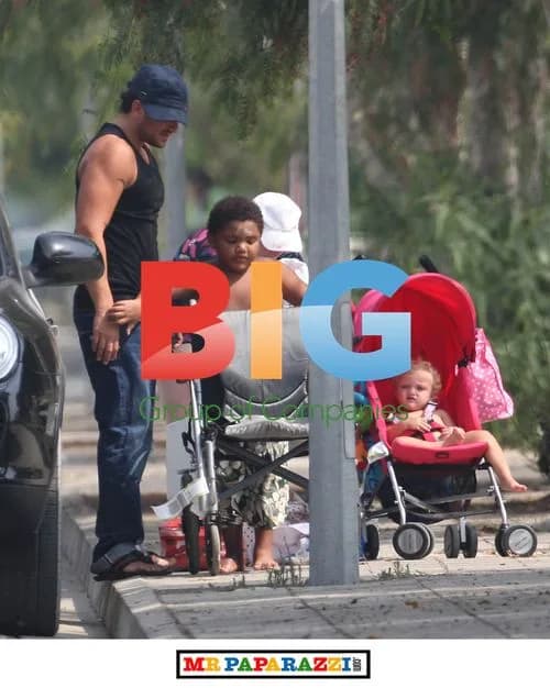Peter Andre and Kids on Holiday