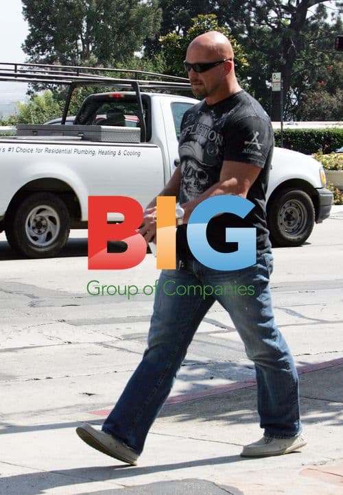 Steve Austin out getting coffee