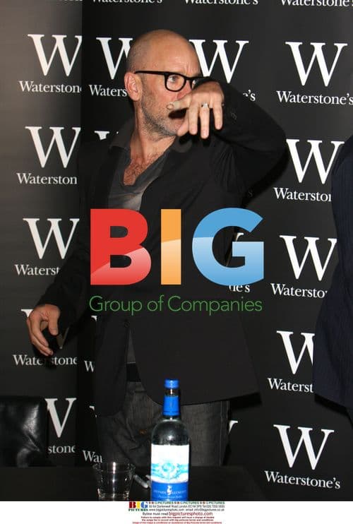 R.E.M. members sign books in London