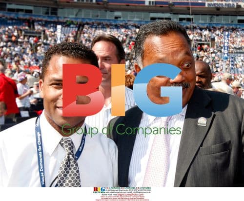 Jesse Jackson and son attend Obama's DNC acceptance