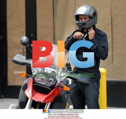 Orlando Bloom and Miranda Kerr on motorcycle