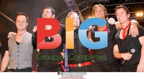 Top Gear hosts turn on Blackpool Illuminations