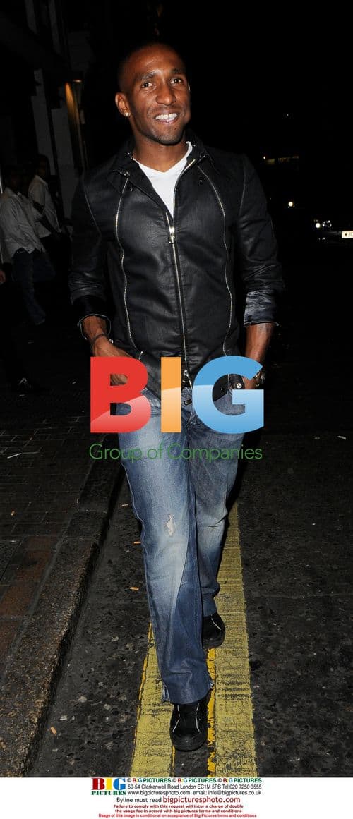 Footballer Jermaine Defoe leaving Studio Valbonne