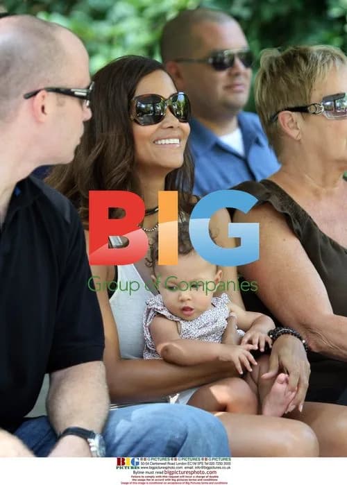 Halle Berry & Daughter Nahla at LA Zoo