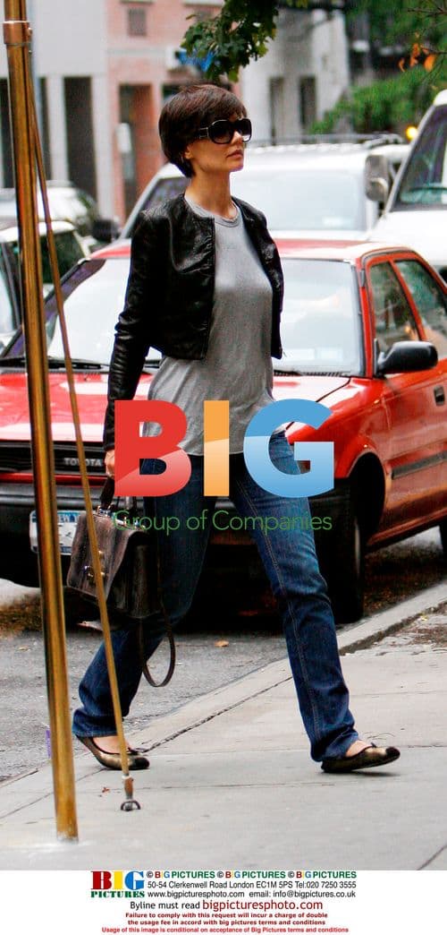 Katie Holmes heads to 'All My Sons' rehearsal