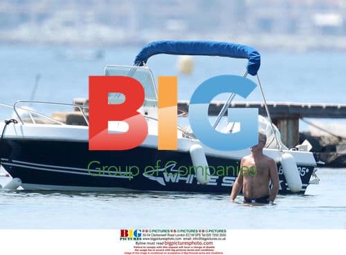 Didier Deschamps on holiday with family