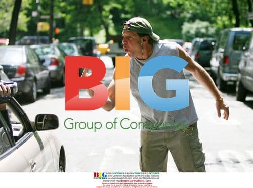 Steve Guttenberg angry after jog