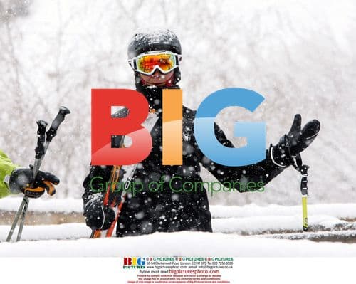 Princess Elena and family in the snow