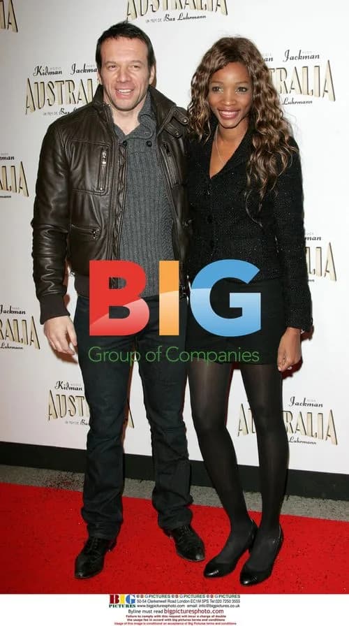 "Australia" movie premiere in Paris