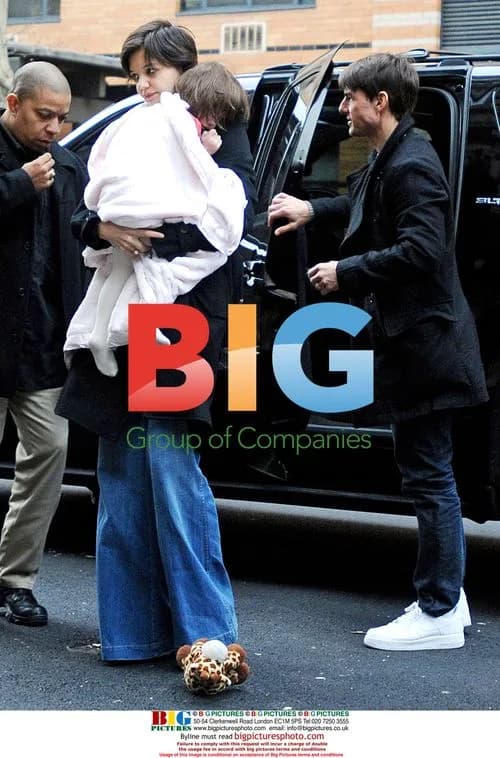 Tom Cruise and Katie Holmes with Suri