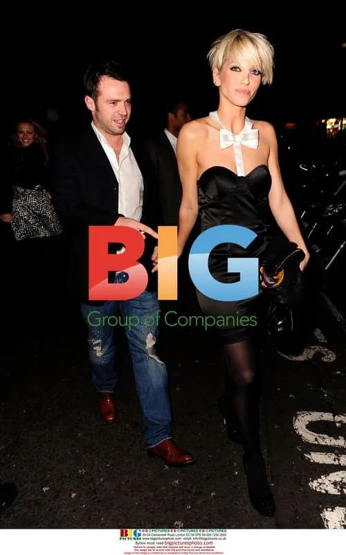 Girls Aloud and Guests Enjoy Christmas Dinner