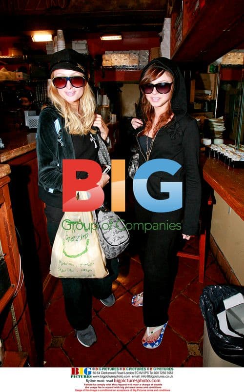 Paris Hilton and Brittany Flickinger at Sandwich Shop