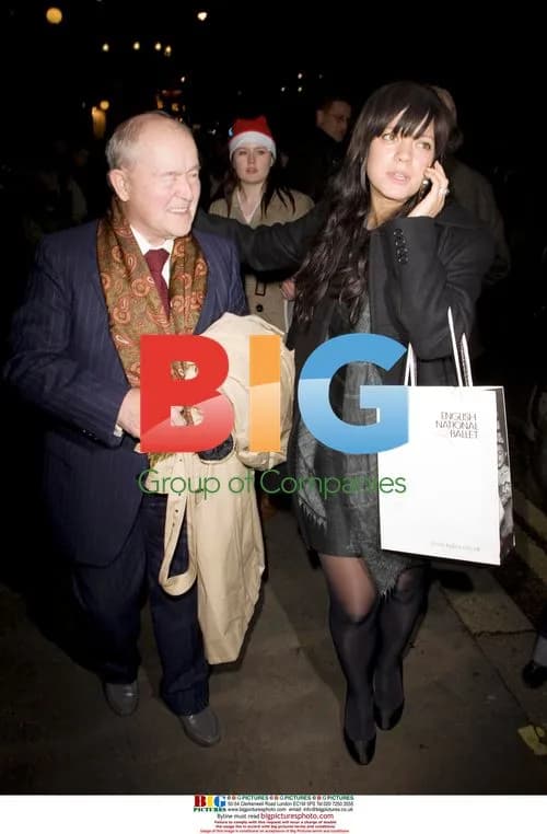 Lily Allen and Grandfather Leave Ballet