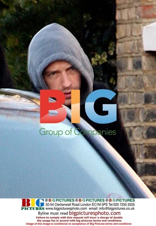 Coldplay's Chris Martin Leaves London Home