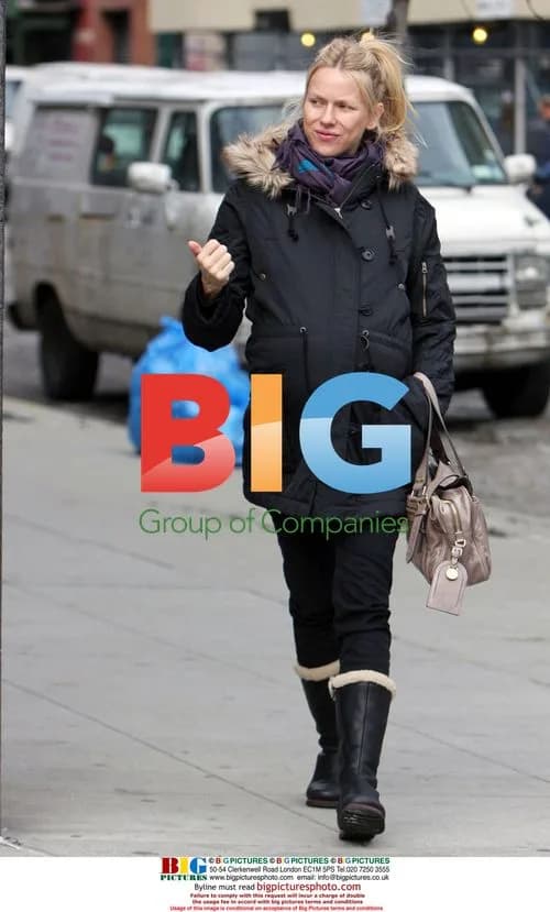 Naomi Watts Braves Cold with Friend