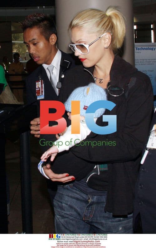 Gwen Stefani and family depart LAX