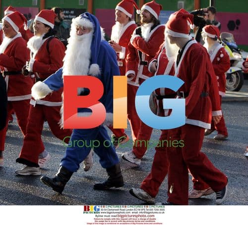 Santa Dash 5k Charity Run, Liverpool, UK