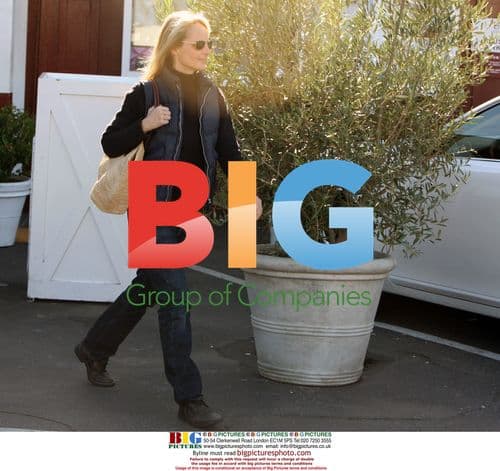 Actress Helen Hunt shopping in Brentwood