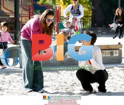 Jessica Alba and daughter Honor at park