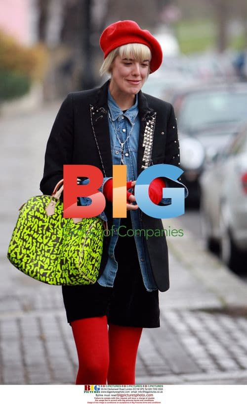 Model Agyness Deyn going for a walk in North London